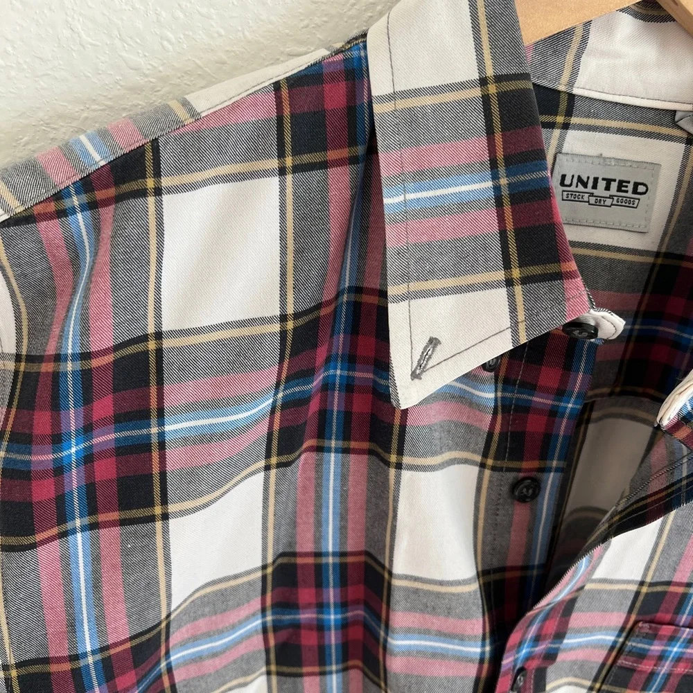 UNITED STOCK DRY GOODS shirt / plaid button down / men's M - Picture 5 of 6